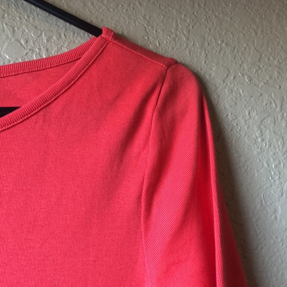 Women’s Shirt Top Tommy Hilfiger Orange Short Sleeve Crew Neck Shirt Size Medium - Picture 3 of 10